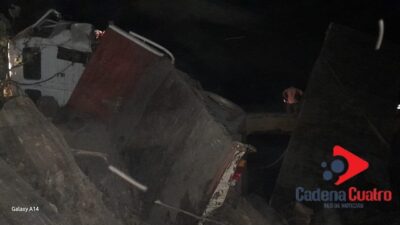 DOS CAMIONES CHOCARON EN RUTA 41, UN HOMBRE RESULTÓ LESIONADOok